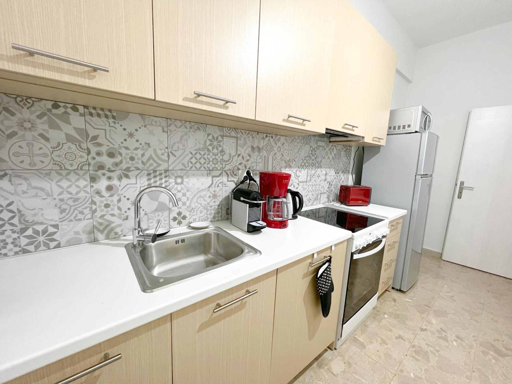 3 Bedroom Apartment Athens - Koukaki Экстерьер фото