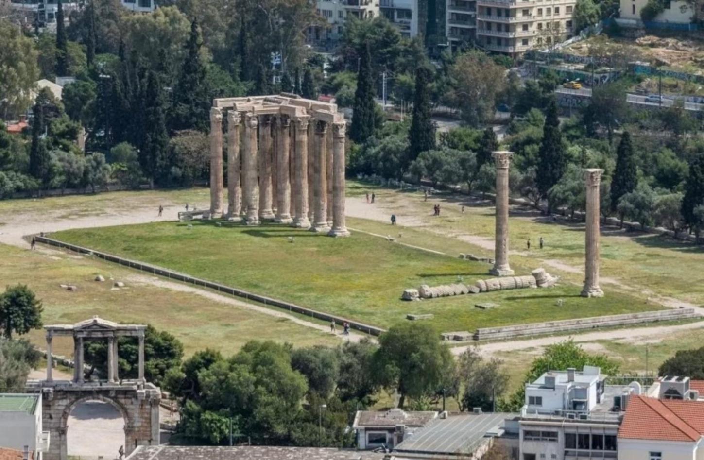 3 Bedroom Apartment Athens - Koukaki Экстерьер фото